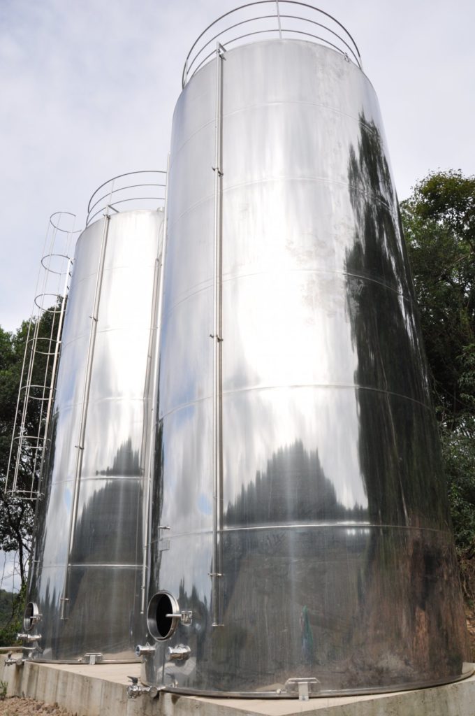 tanques de armazenamento